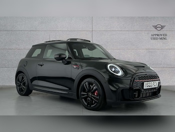 Used MINI Hatch 2022 for sale - 76230425: Photo
