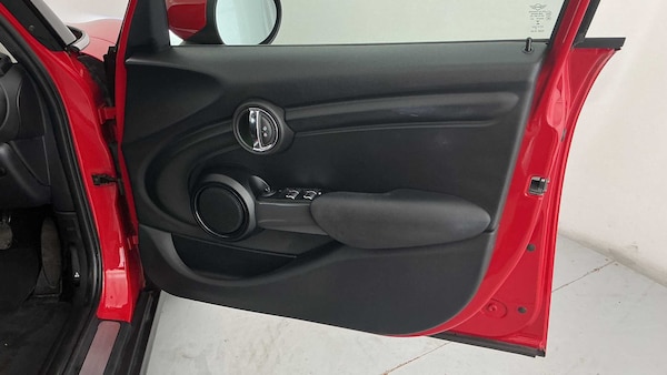 Used MINI Hatch 2019 for sale - 76242456: Photo 17