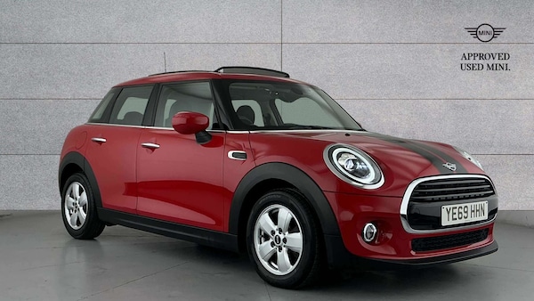 Used MINI Hatch 2019 for sale - 76242456: Photo 1