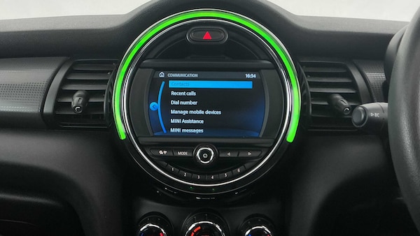 Used MINI Hatch 2019 for sale - 76242456: Photo 25