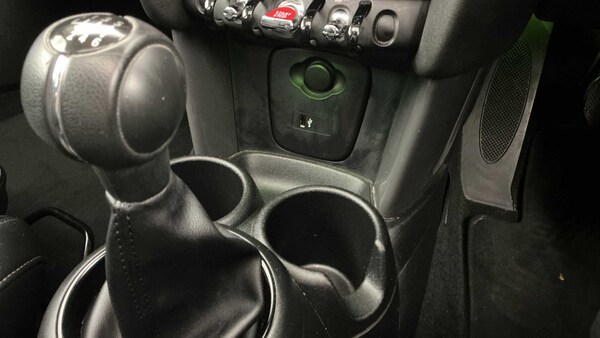 Used MINI Hatch 2019 for sale - 76242456: Photo 33