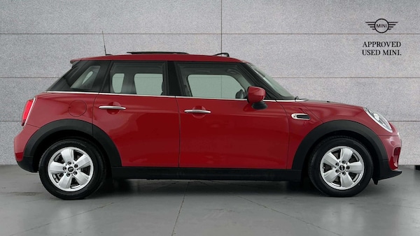 Used MINI Hatch 2019 for sale - 76242456: Photo 3