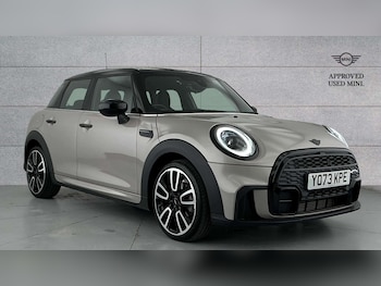 Used MINI Hatch 2024 for sale - 77270038: Photo