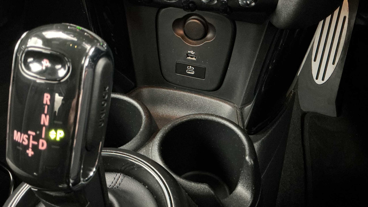 Used MINI Hatch 2024 for sale - 77270038: Photo 32