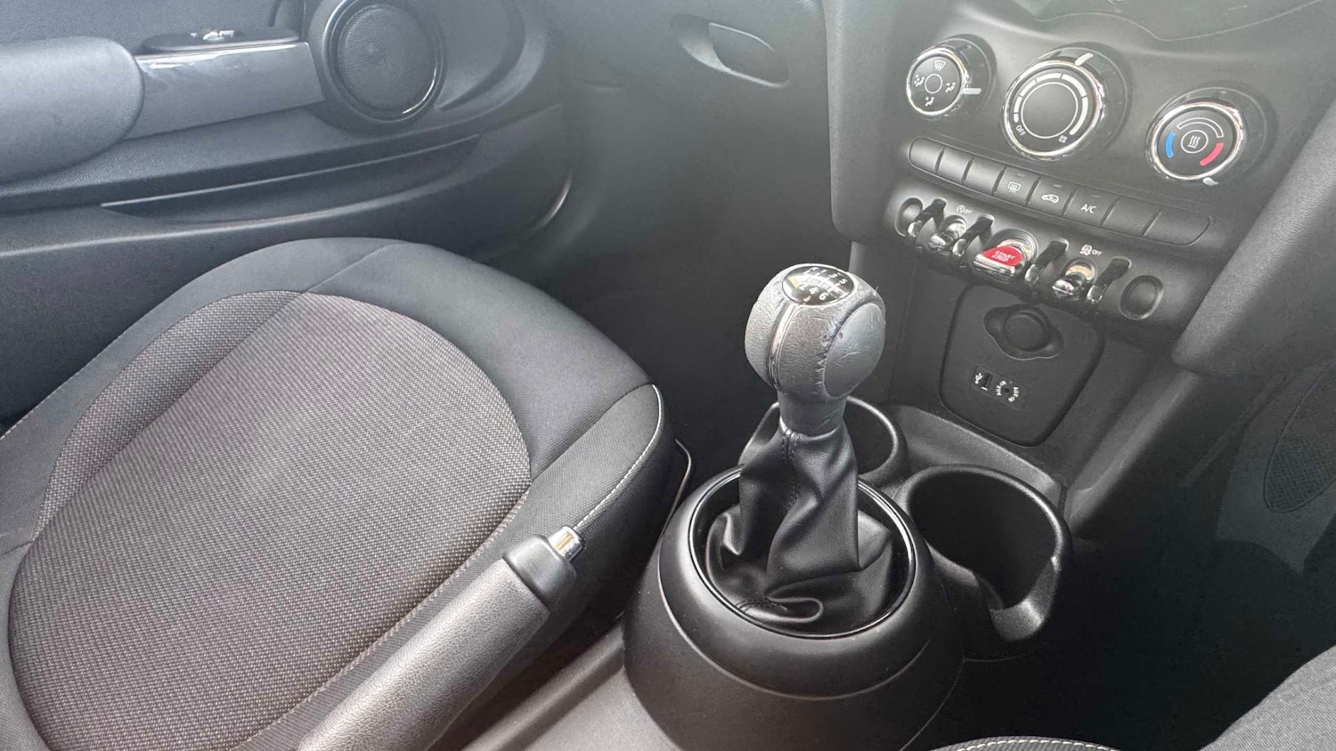 Used MINI Hatch 2017 for sale - 76553197: Photo 10