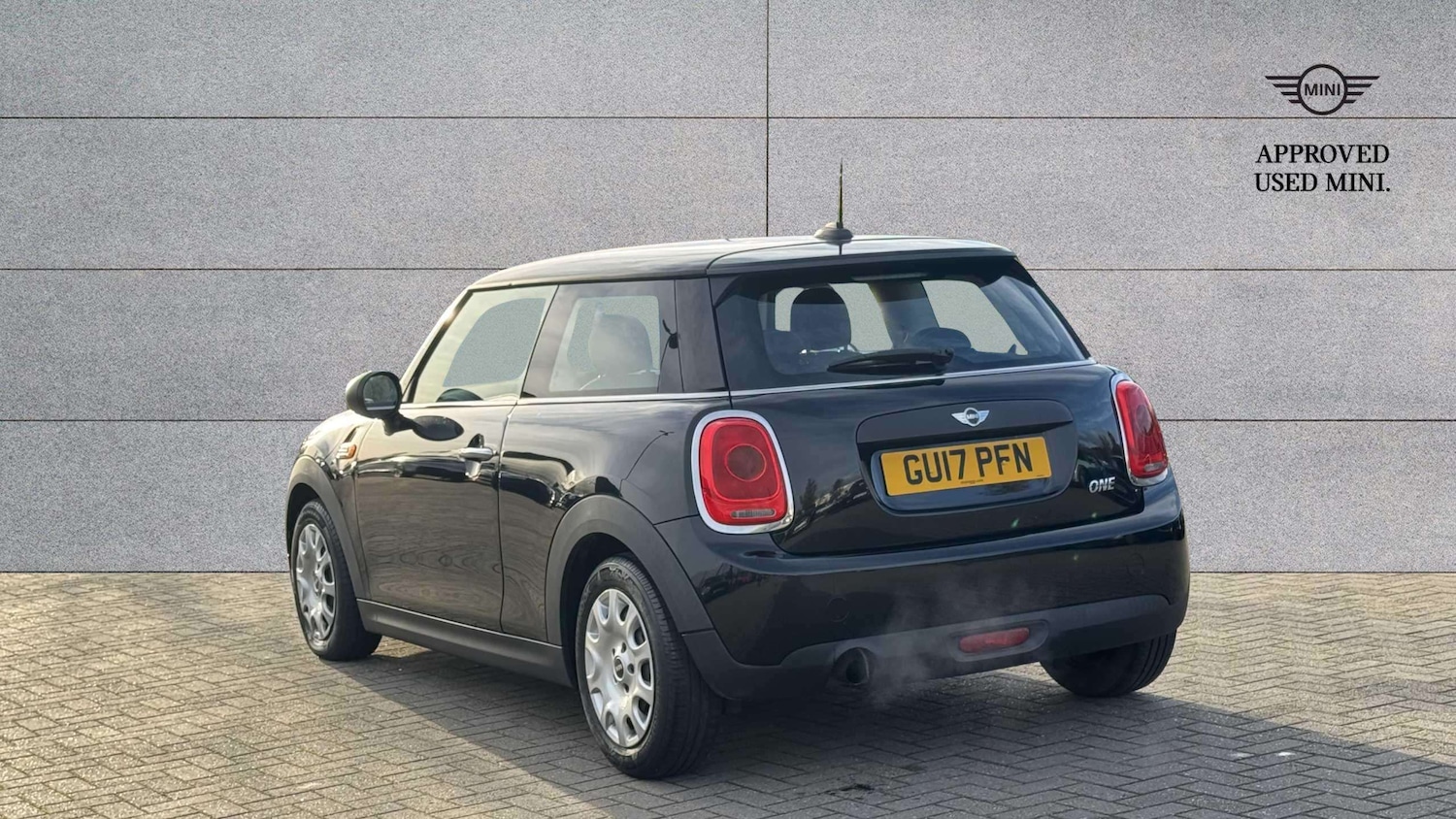 Used MINI Hatch 2017 for sale - 76553197: Photo 2