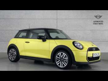 2024 - 2.0 S Classic 3dr Auto