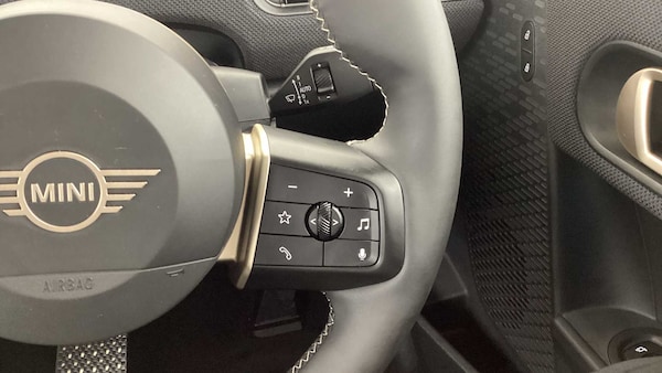 Used MINI Cooper 2024 for sale - 75218720: Photo 32