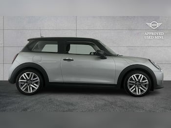 Used MINI Cooper 2024 for sale - 79770914: Photo