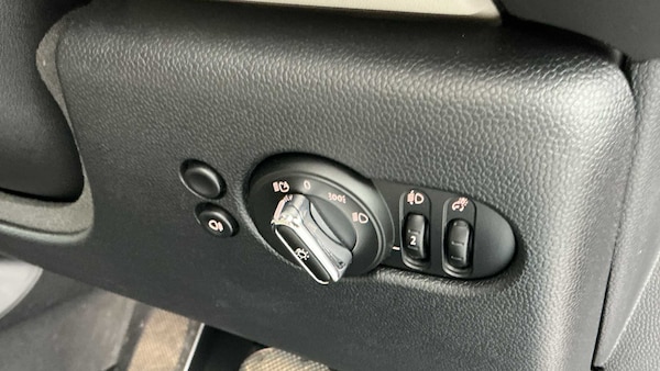 Used MINI Hatch 2022 for sale - 76230418: Photo 21