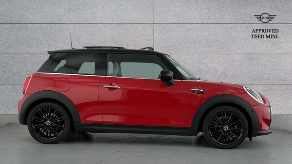 Used MINI Hatch 2022 for sale - 76230418: Photo 3