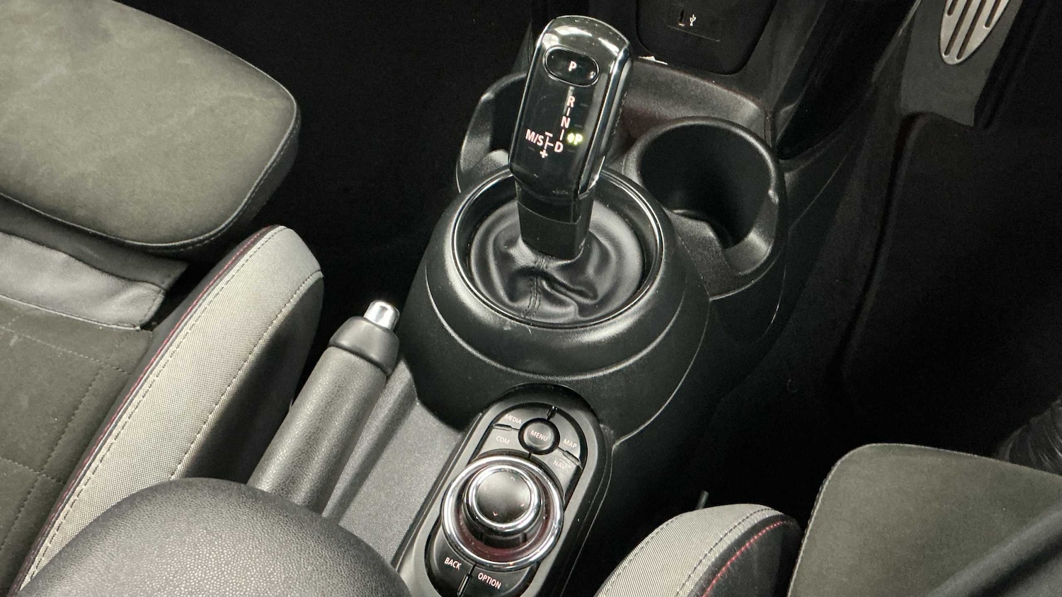 Used MINI Hatch 2022 for sale - 76774051: Photo 10