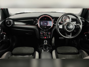 Used MINI Hatch 2022 for sale - 76774051: Photo