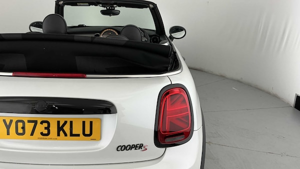 Used MINI Convertible 2024 for sale - 76230339: Photo 35