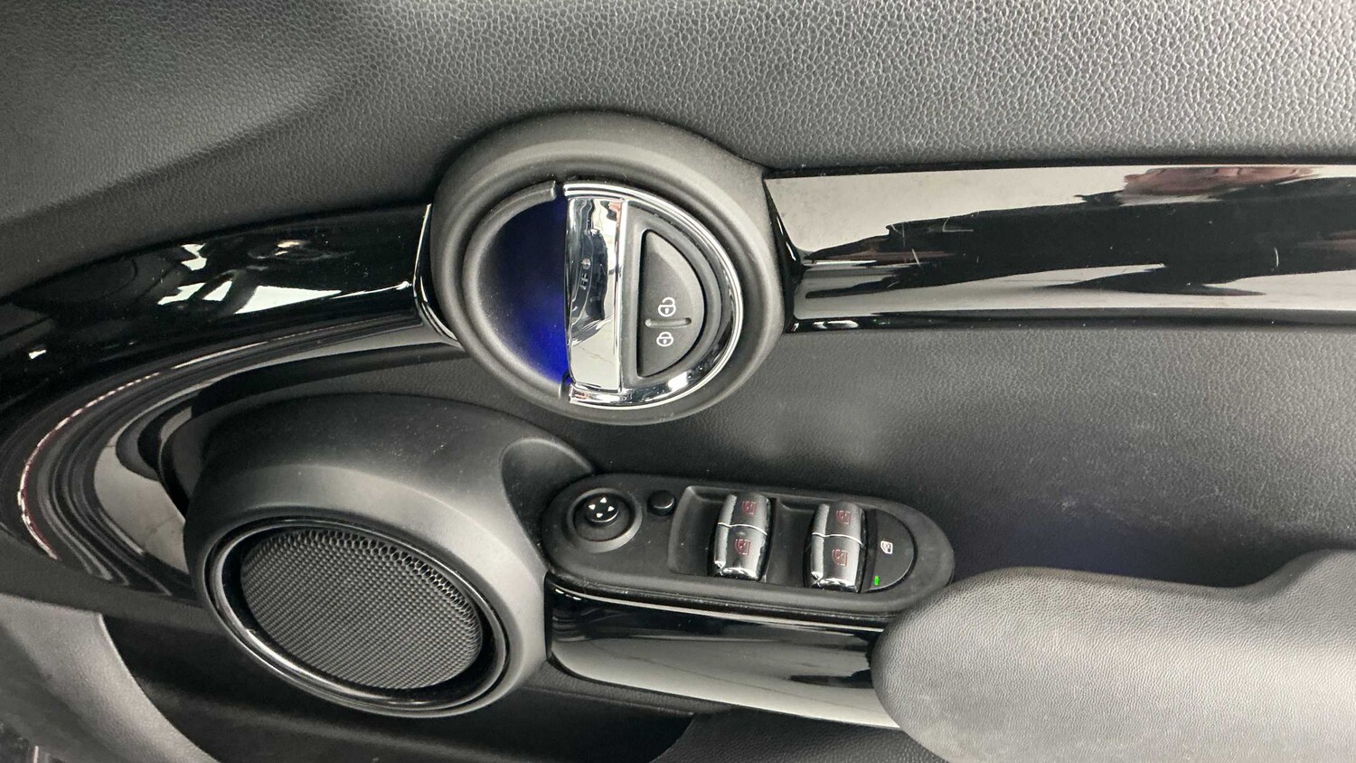 Used MINI Hatch for sale - 77943520: Photo 17