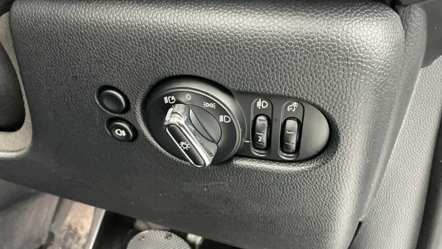 Used MINI Convertible 2021 for sale - 77698824: Photo 18