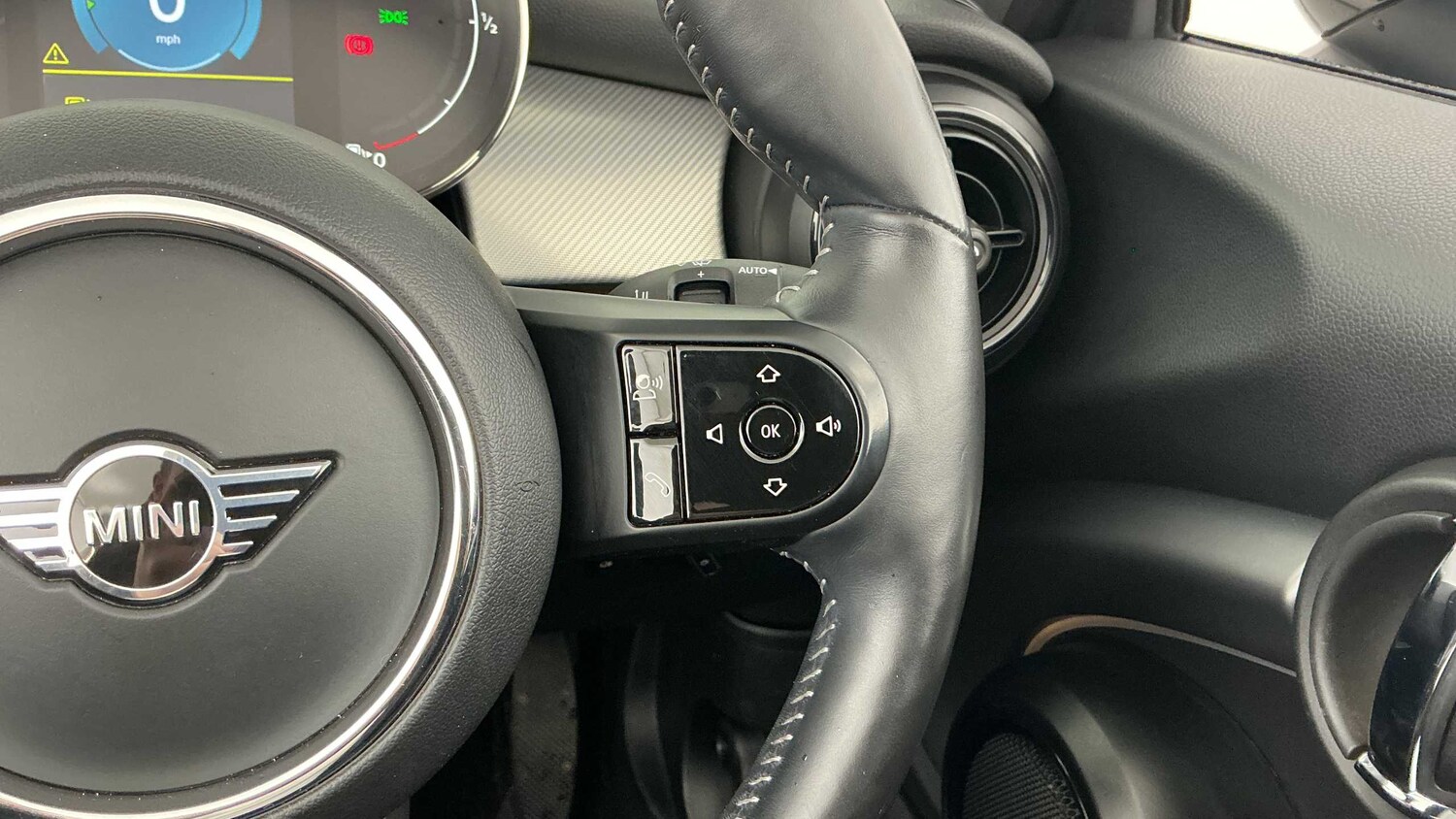 Used MINI Convertible 2021 for sale - 77698824: Photo 35