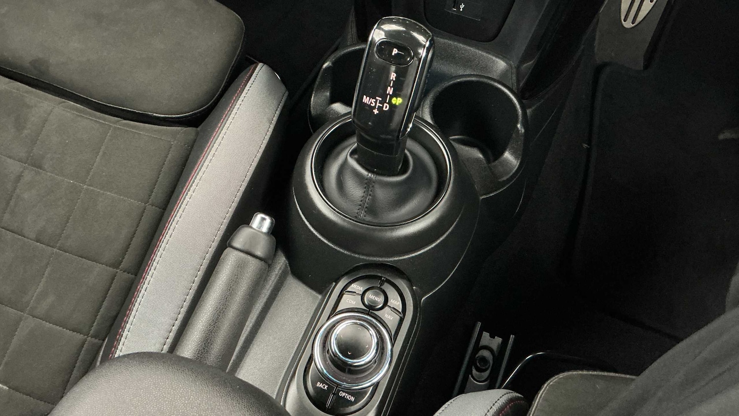 Used MINI Hatch 2022 for sale - 77194551: Photo 10