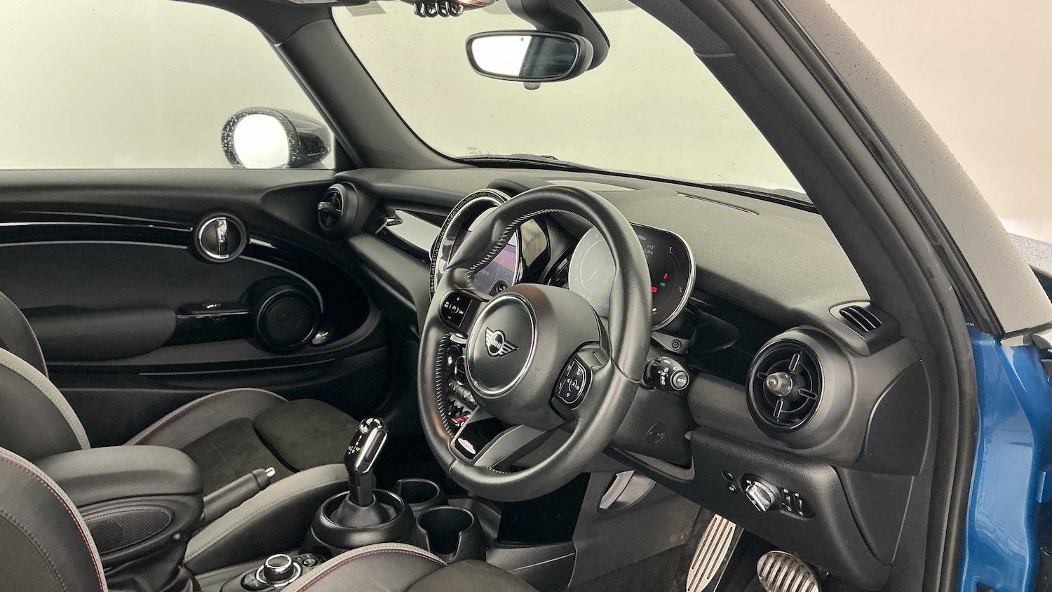 Used MINI Hatch 2022 for sale - 77194551: Photo 6