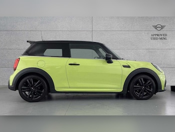 Used MINI Hatch 2023 for sale - 75903612: Photo