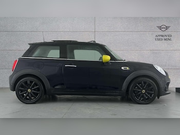 Used MINI Hatch 2020 for sale - 76804793: Photo