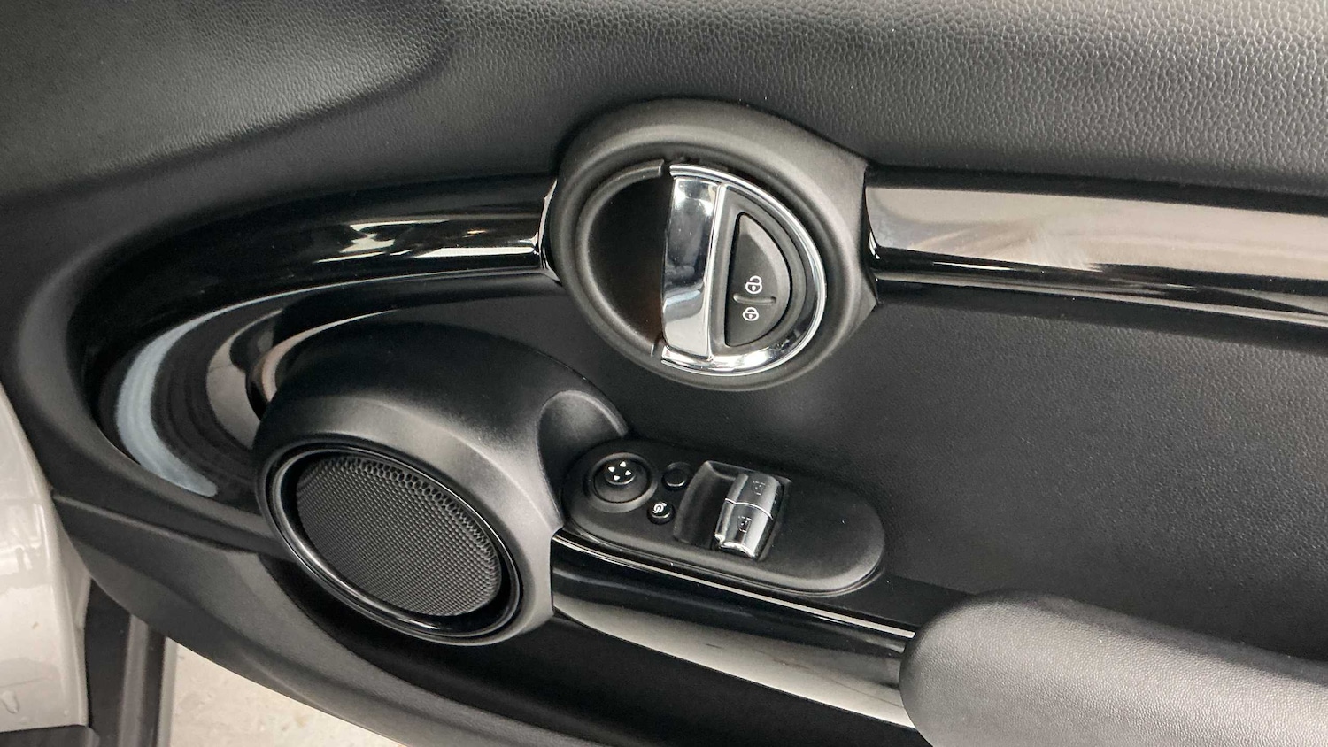 Used MINI Hatch 2023 for sale - 76804895: Photo 18