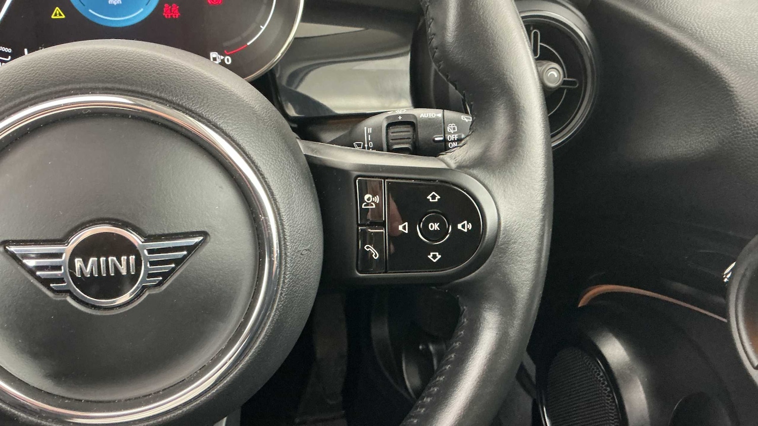 Used MINI Hatch 2023 for sale - 76804895: Photo 33