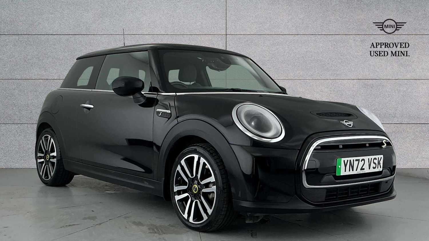 Used MINI Hatch 2022 for sale - 76804774: Photo 1