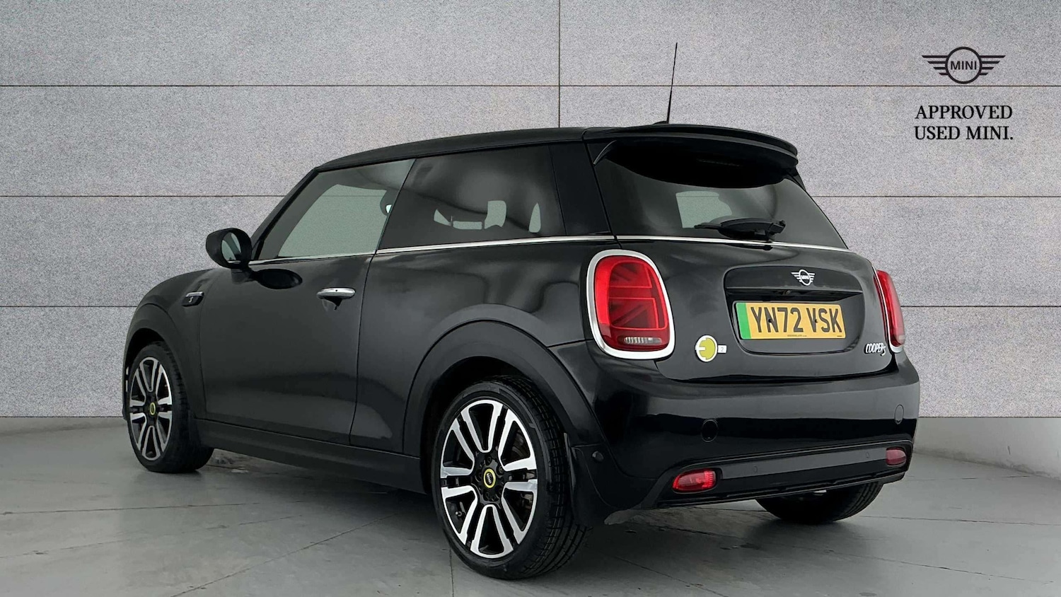 Used MINI Hatch 2022 for sale - 76804774: Photo 2