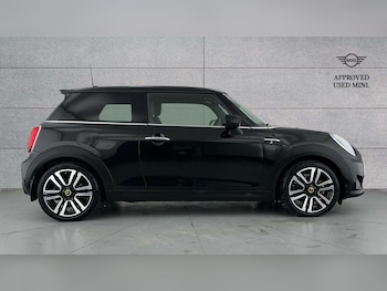 Used MINI Hatch 2022 for sale - 76804774: Photo