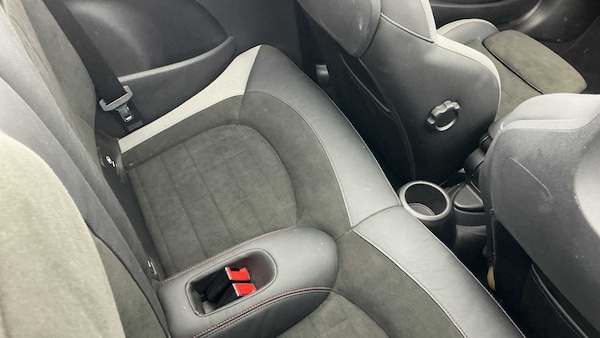 Used MINI Convertible 2021 for sale - 76286367: Photo 34