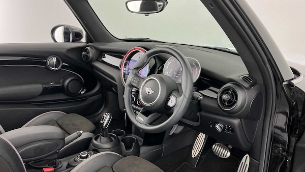 Used MINI Convertible 2021 for sale - 76286367: Photo 6