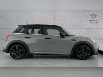 Used MINI Hatch 2022 for sale - 76804729: Photo