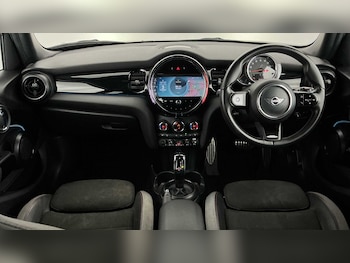 Used MINI Hatch 2022 for sale - 76804729: Photo