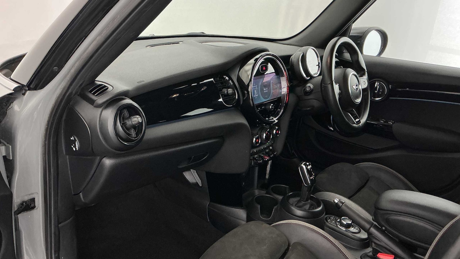 Used MINI Hatch 2022 for sale - 76804729: Photo 7