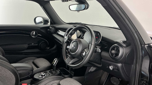 Used MINI Hatch 2022 for sale - 76272185: Photo 6