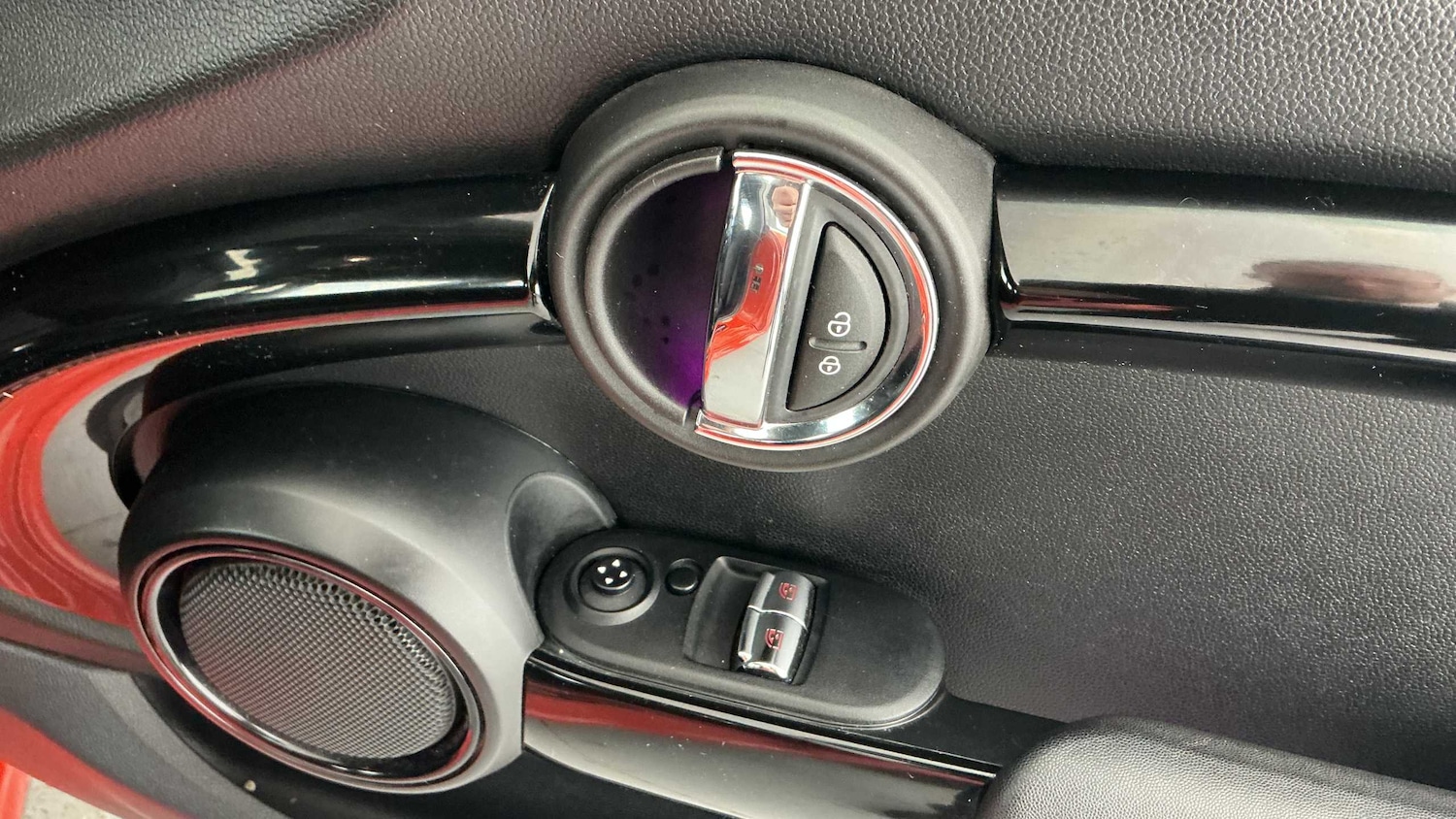 Used MINI Hatch 2018 for sale - 77219627: Photo 18