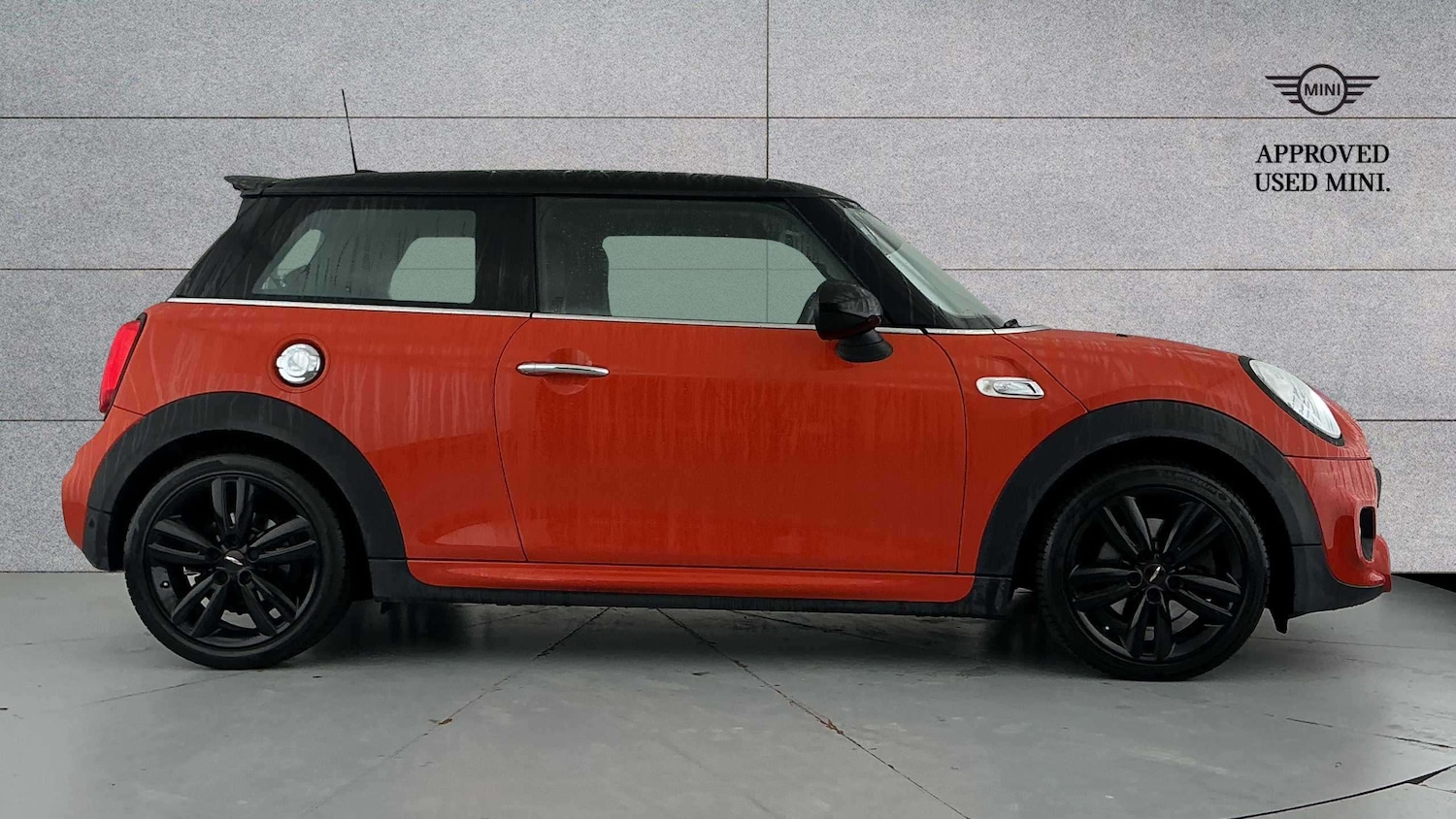 Used MINI Hatch 2018 for sale - 77219627: Photo 3
