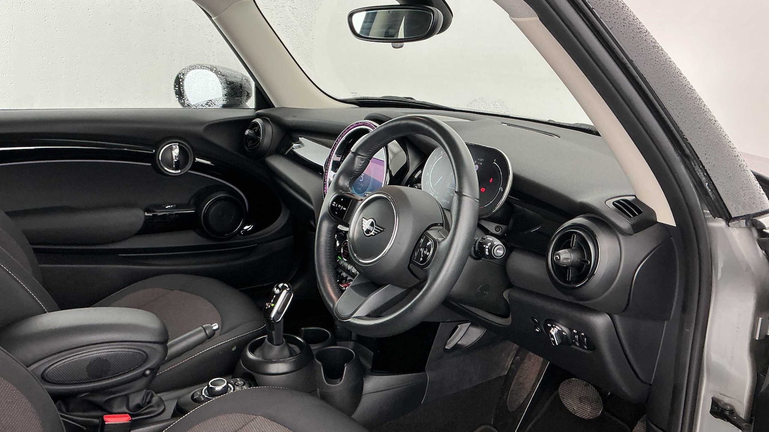 Used MINI Hatch 2023 for sale - 77123298: Photo 6