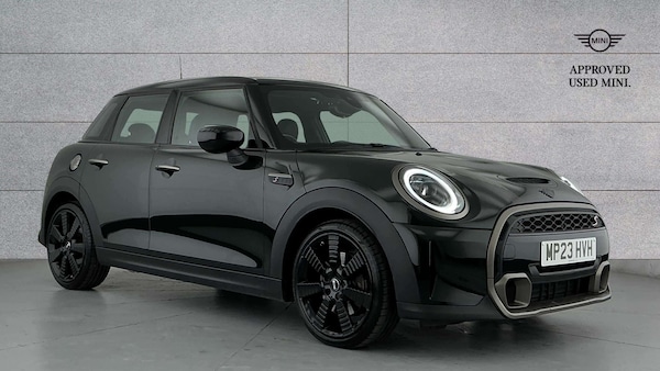 Used MINI Hatch 2023 for sale - 76286440: Photo 1