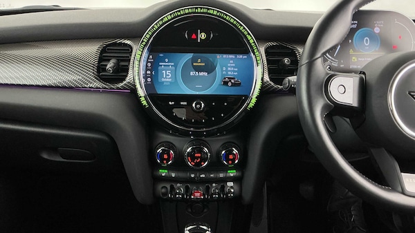 Used MINI Hatch 2023 for sale - 76286440: Photo 8