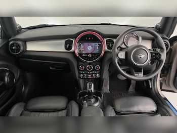 Used MINI Hatch 2022 for sale - 76540687: Photo