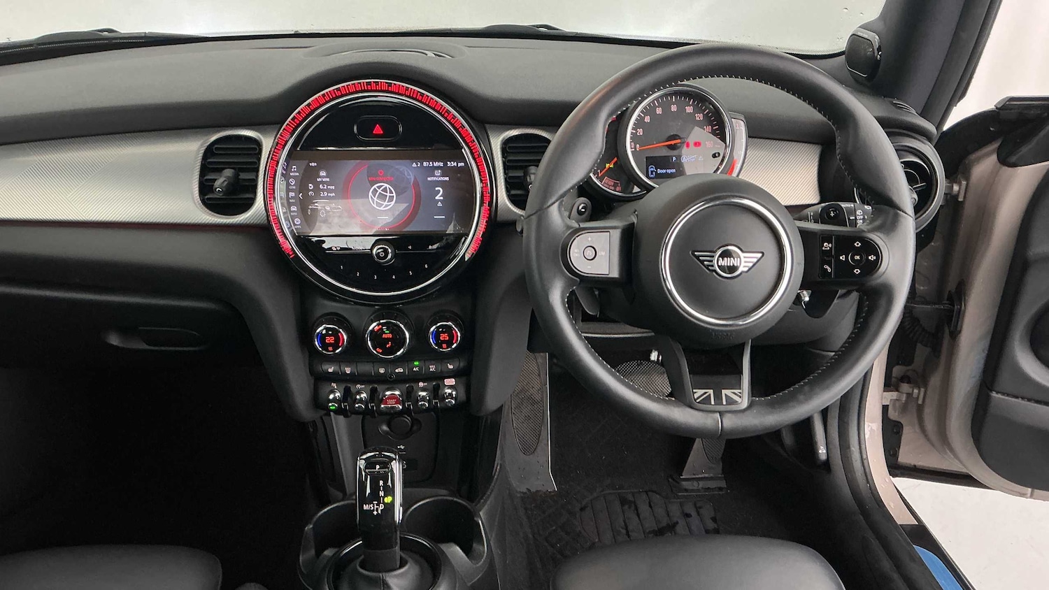 Used MINI Hatch 2022 for sale - 76540687: Photo 5