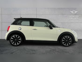 Used MINI Hatch 2019 for sale - 79731096: Photo