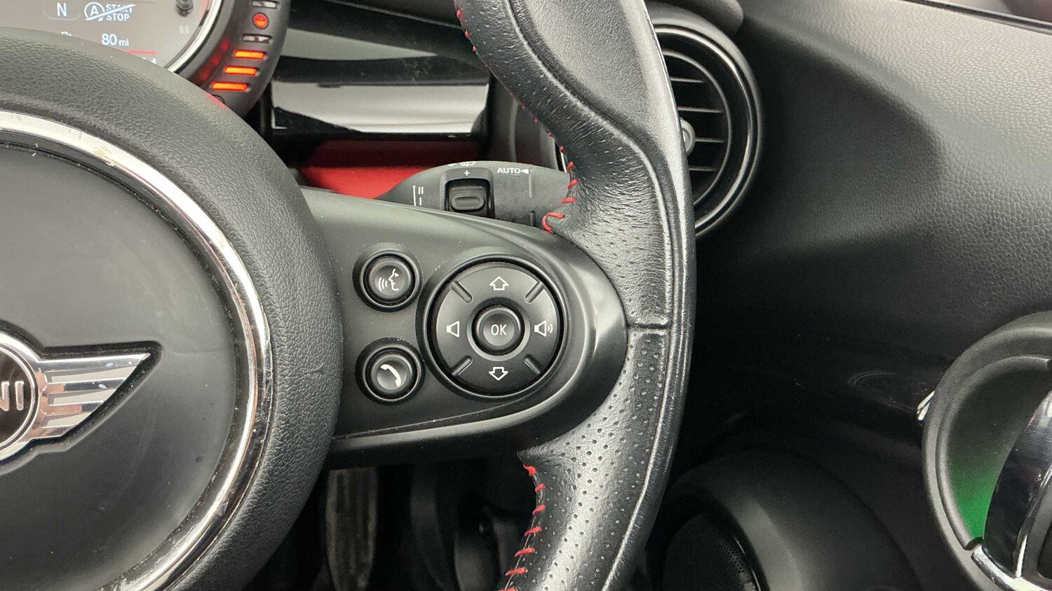 Used MINI Convertible 2016 for sale - 77810800: Photo 32