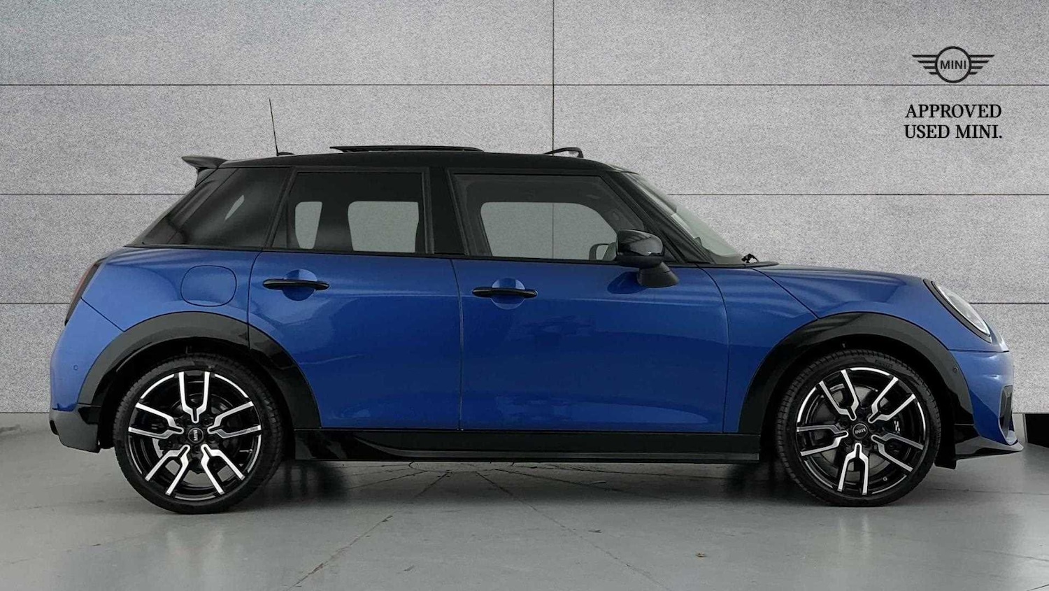 Used MINI Cooper 2025 for sale - 77158378: Photo 3
