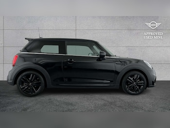 Used MINI Hatch 2023 for sale - 79604305: Photo