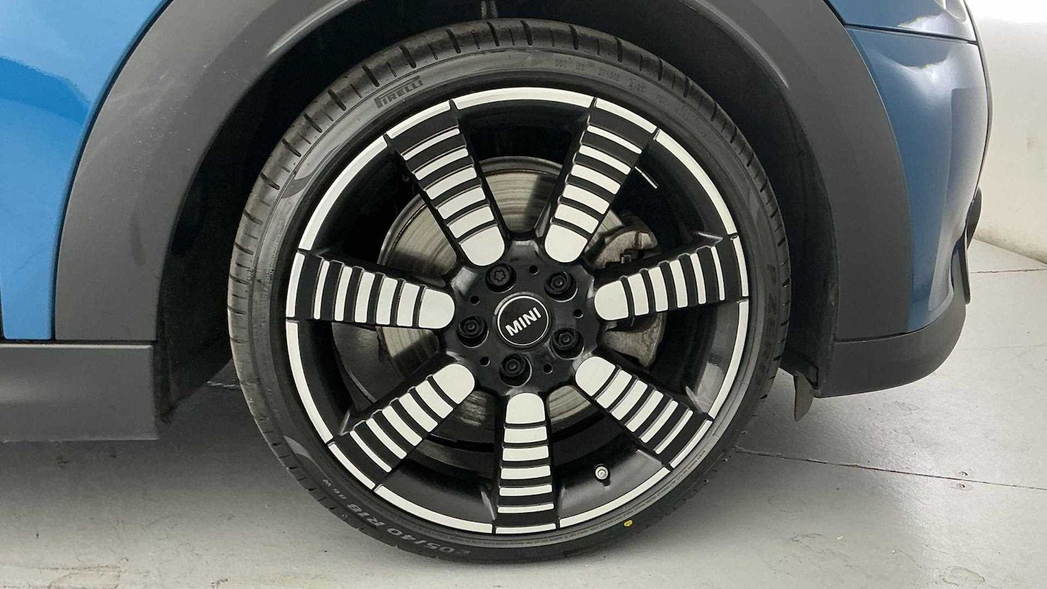Used MINI Convertible 2024 for sale - 76529214: Photo 14