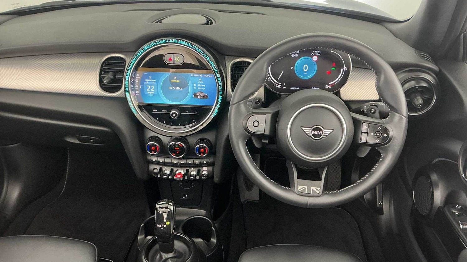 Used MINI Convertible 2024 for sale - 76529214: Photo 5