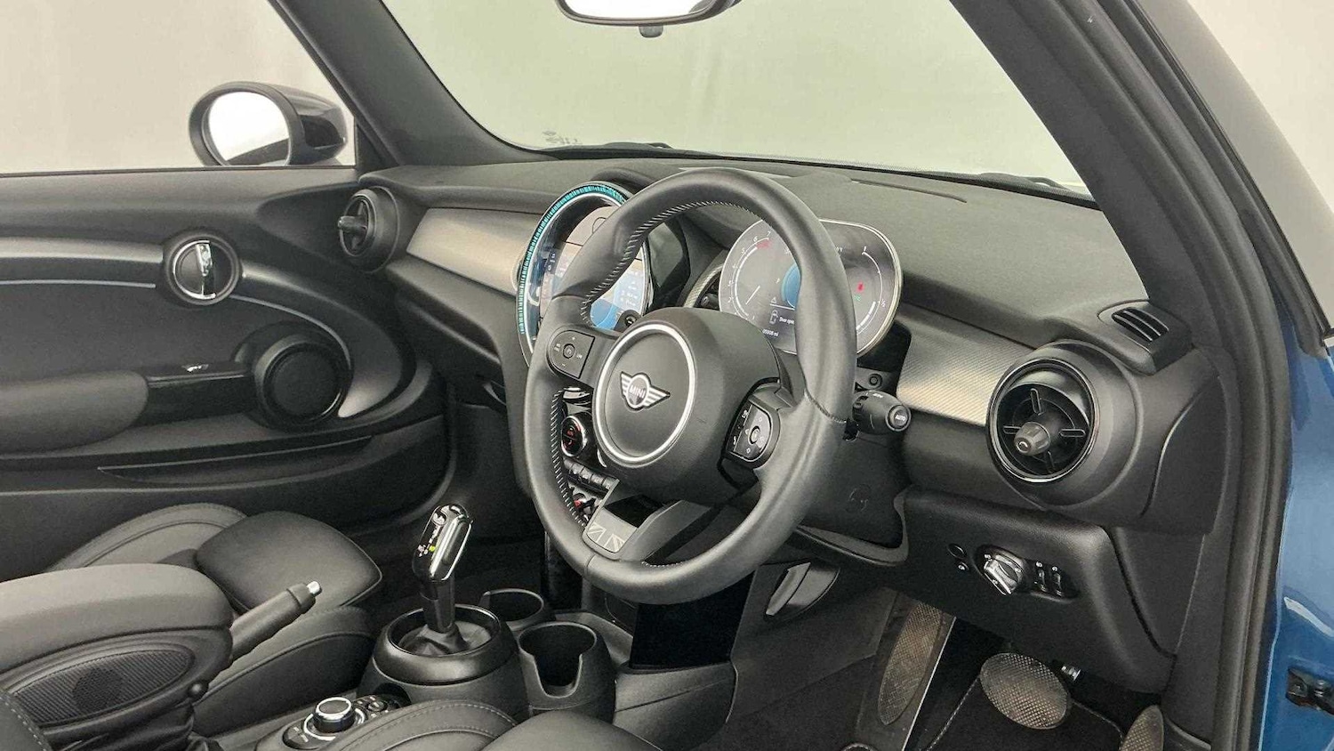 Used MINI Convertible 2024 for sale - 76529214: Photo 6